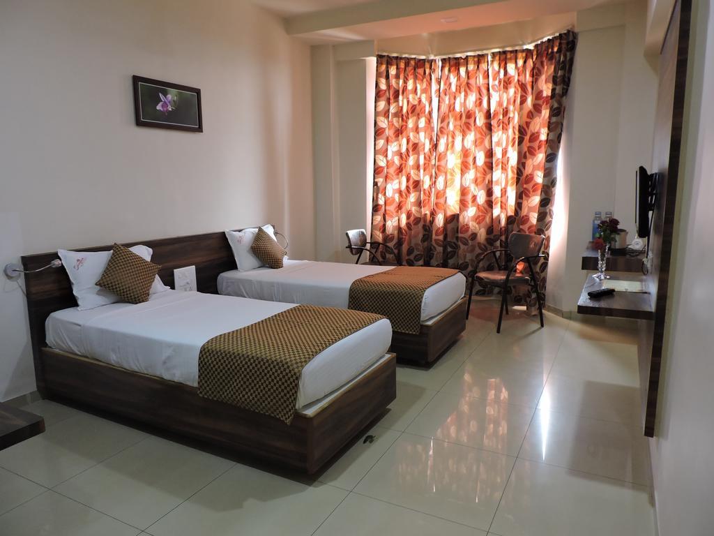 Hotel Sangam Regency Ratnāgiri Værelse billede